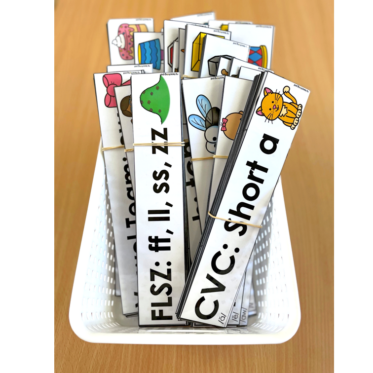 Read and Clip Cards